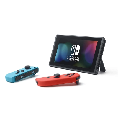 Console Nintendo Switch 32GB + Mario Kart 8 Deluxe - Vermelho/Azul